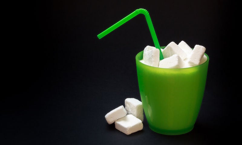 Ροφήματα με ζάχαρη: Μάθετε πόσο γερνούν τον εγκέφαλο